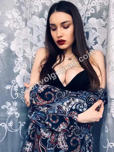 Елена — проститутка, Мамаев курган, Волгоград