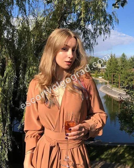 Леночка, 24 года — проститутка, Нижние Баррикады, Волгоград