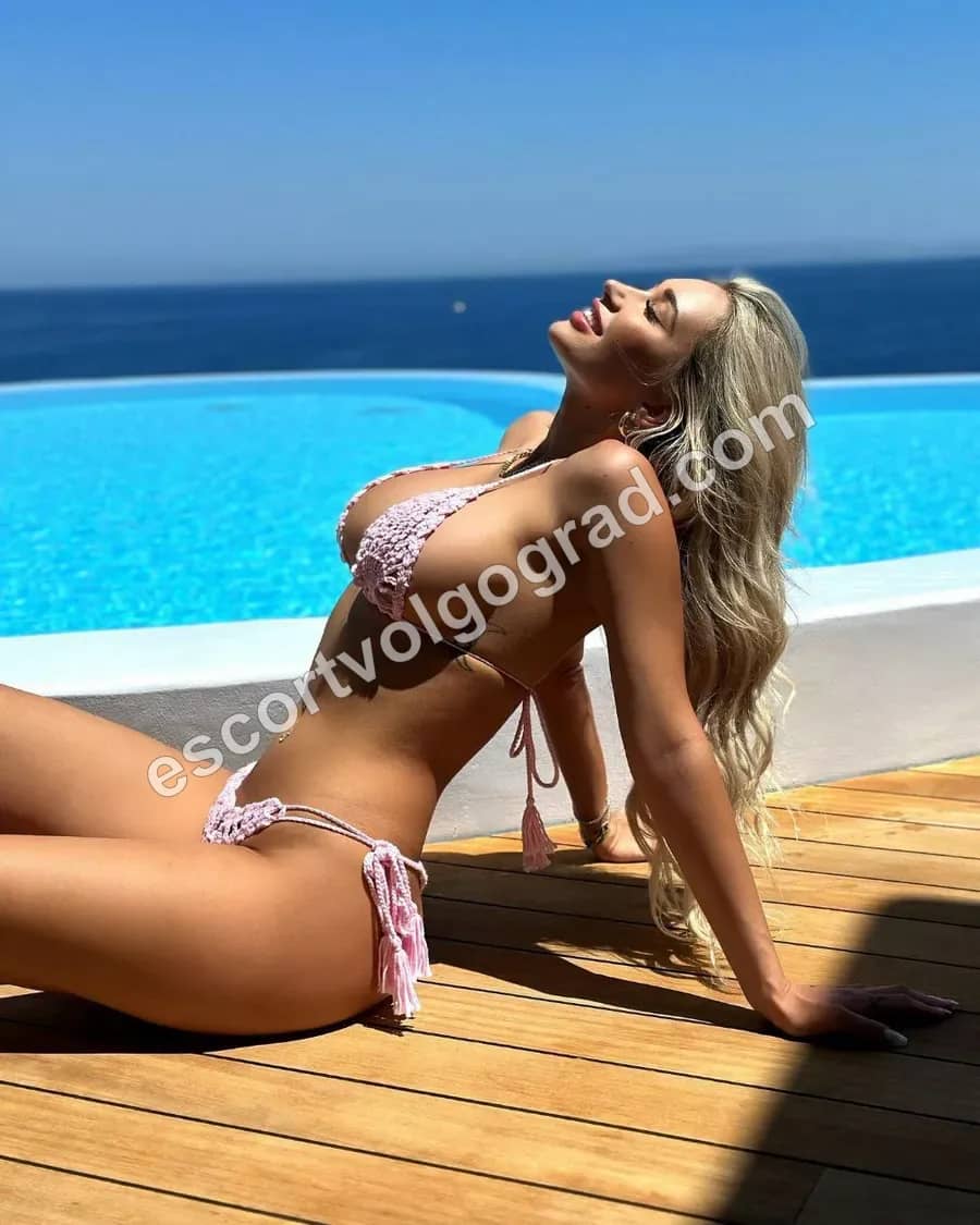 ADELINA, 46 лет — проститутка, Латошинка, Волгоград