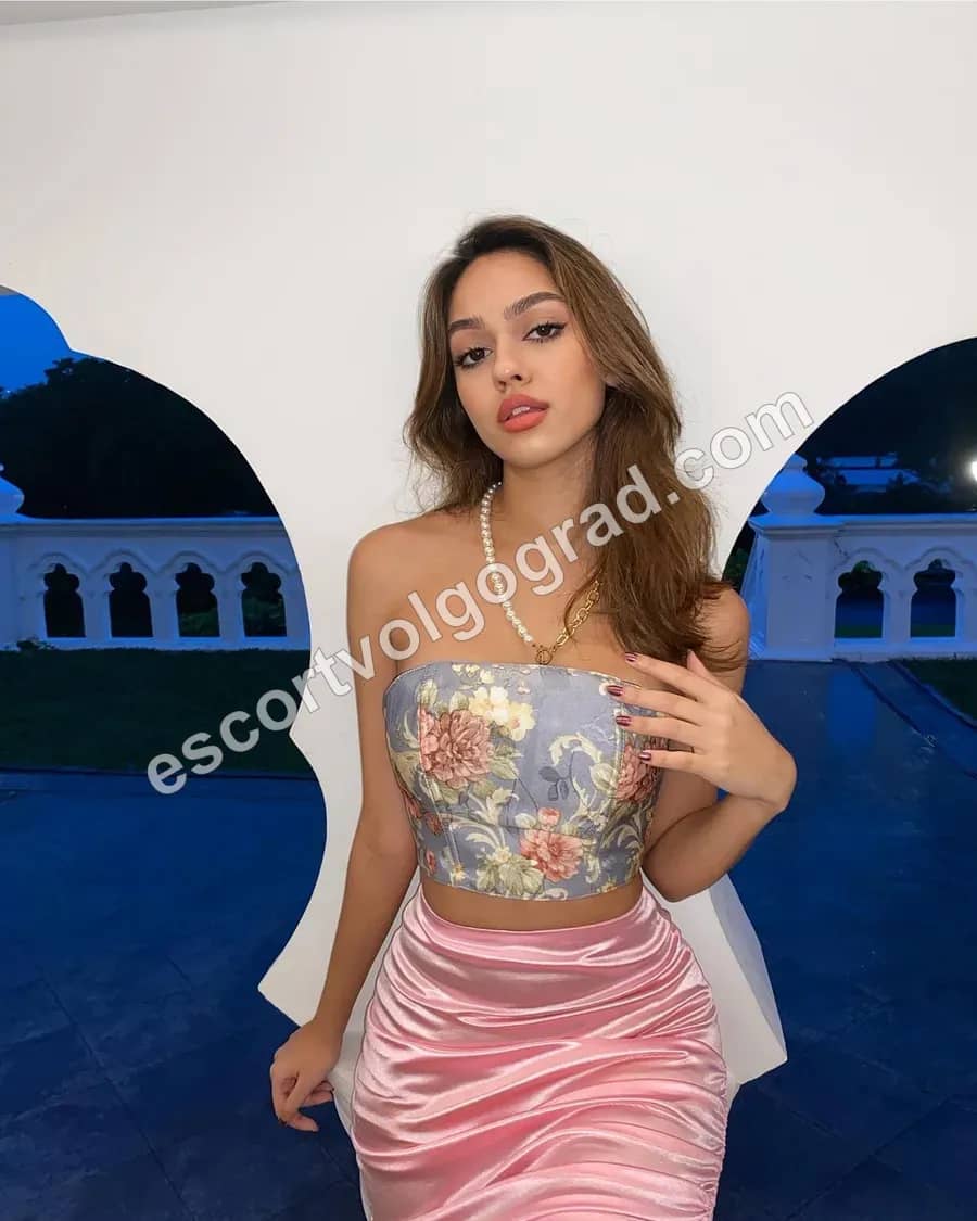 ILONA, 21 год — проститутка, посёлок Металлургов, Волгоград